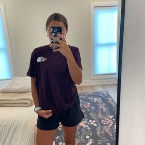 The North FaceRelaxed Short Sleeve Tee